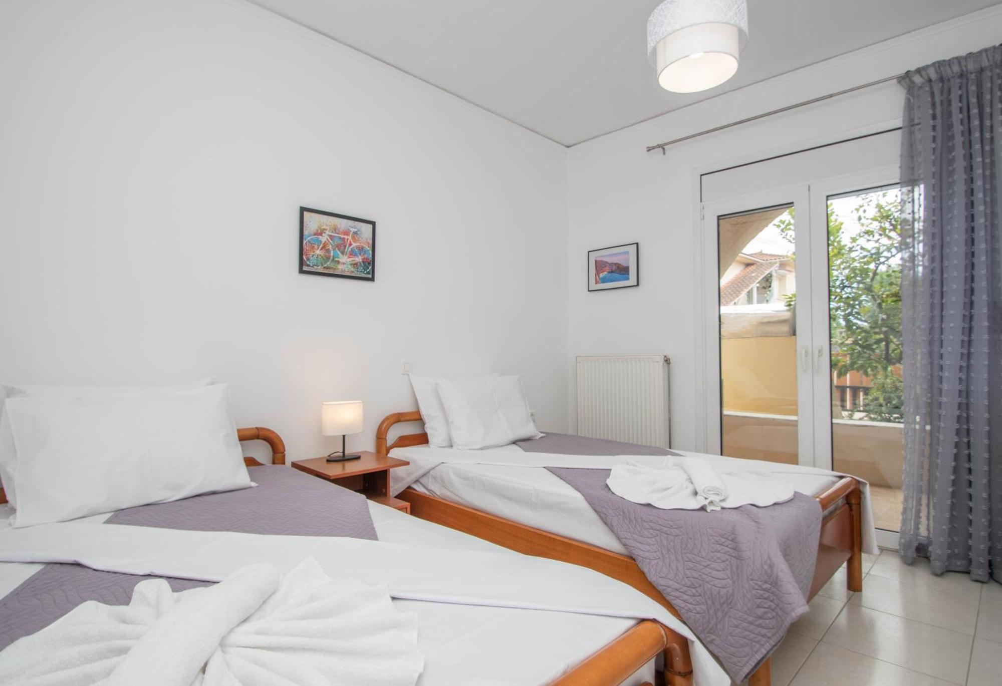 Lemon Tree Zante City Apartment By "Elite" Exteriör bild
